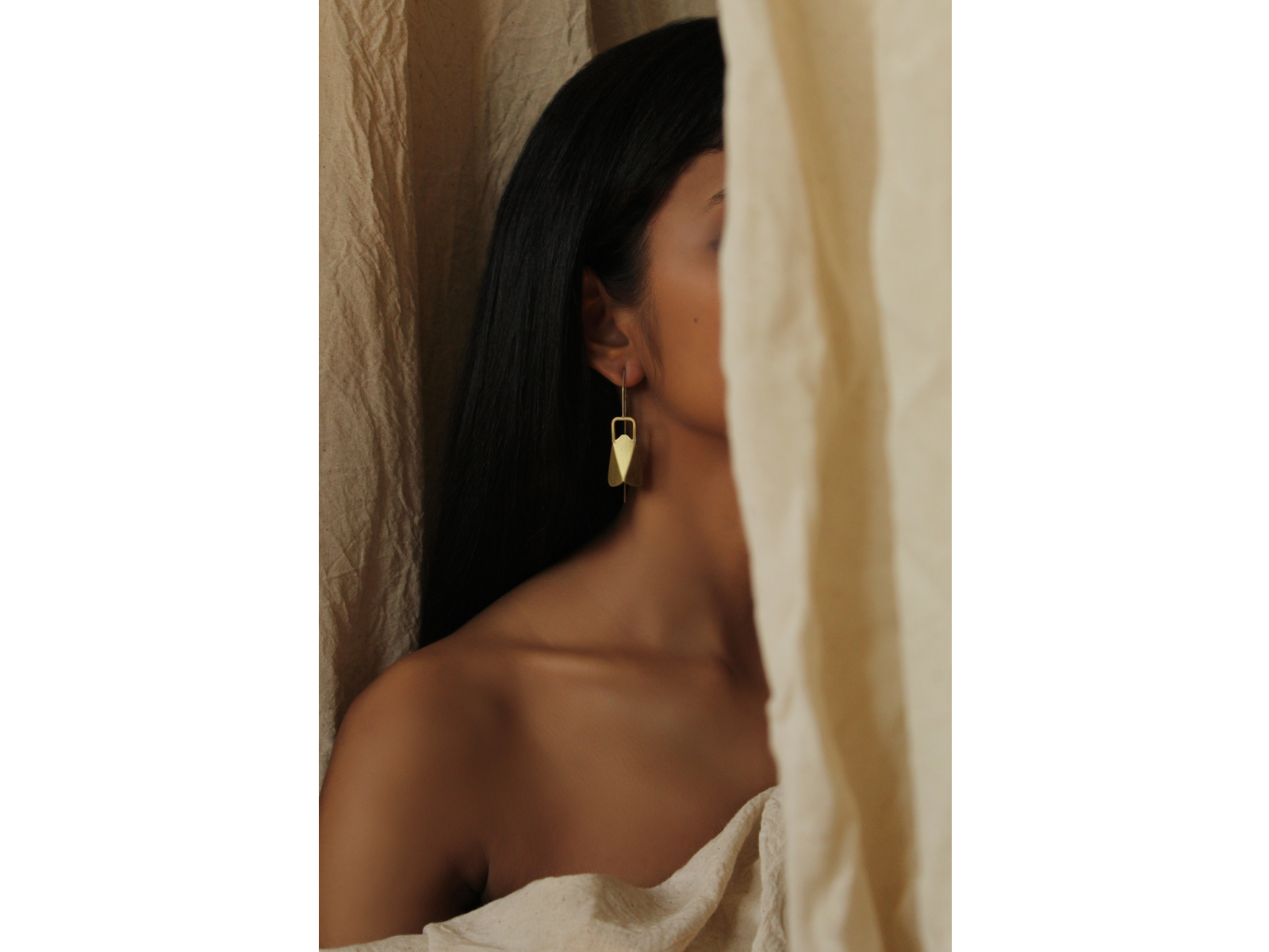 ghostmoth | earrings_plain - Image 2