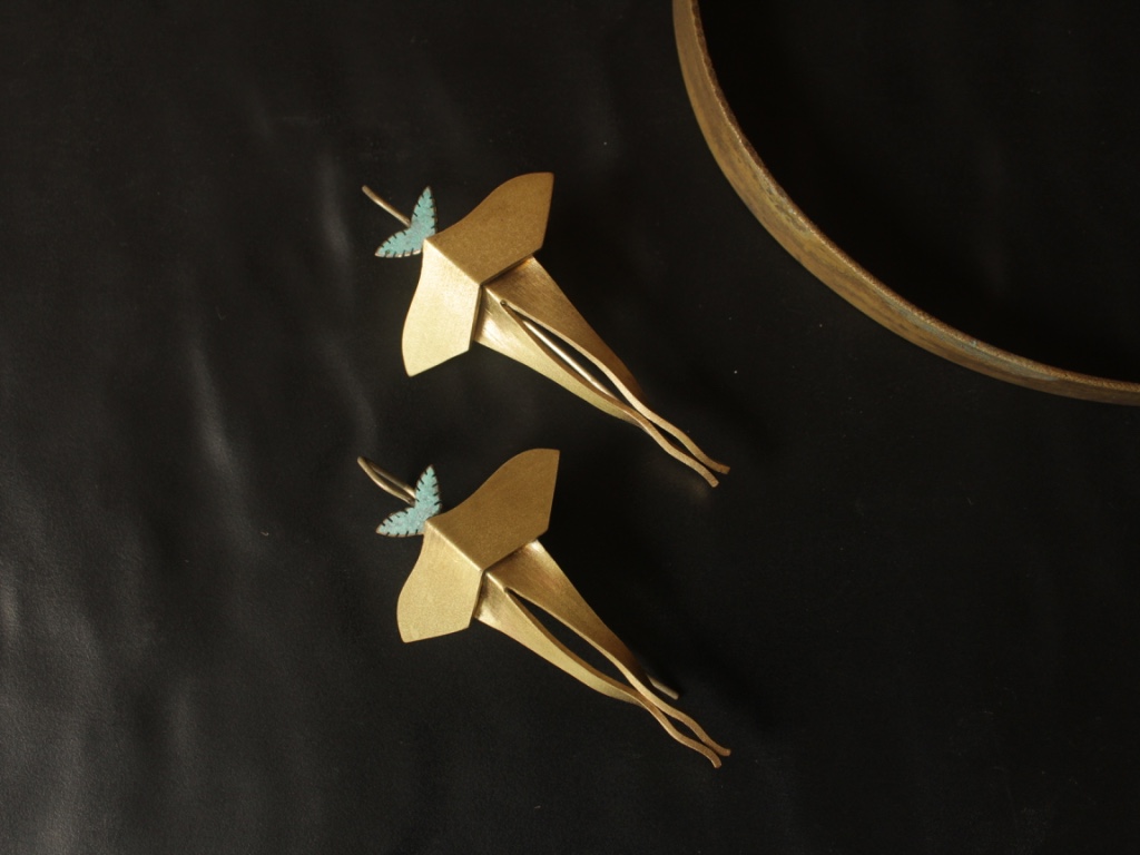 lunamoth | earrings_teal top - Image 3