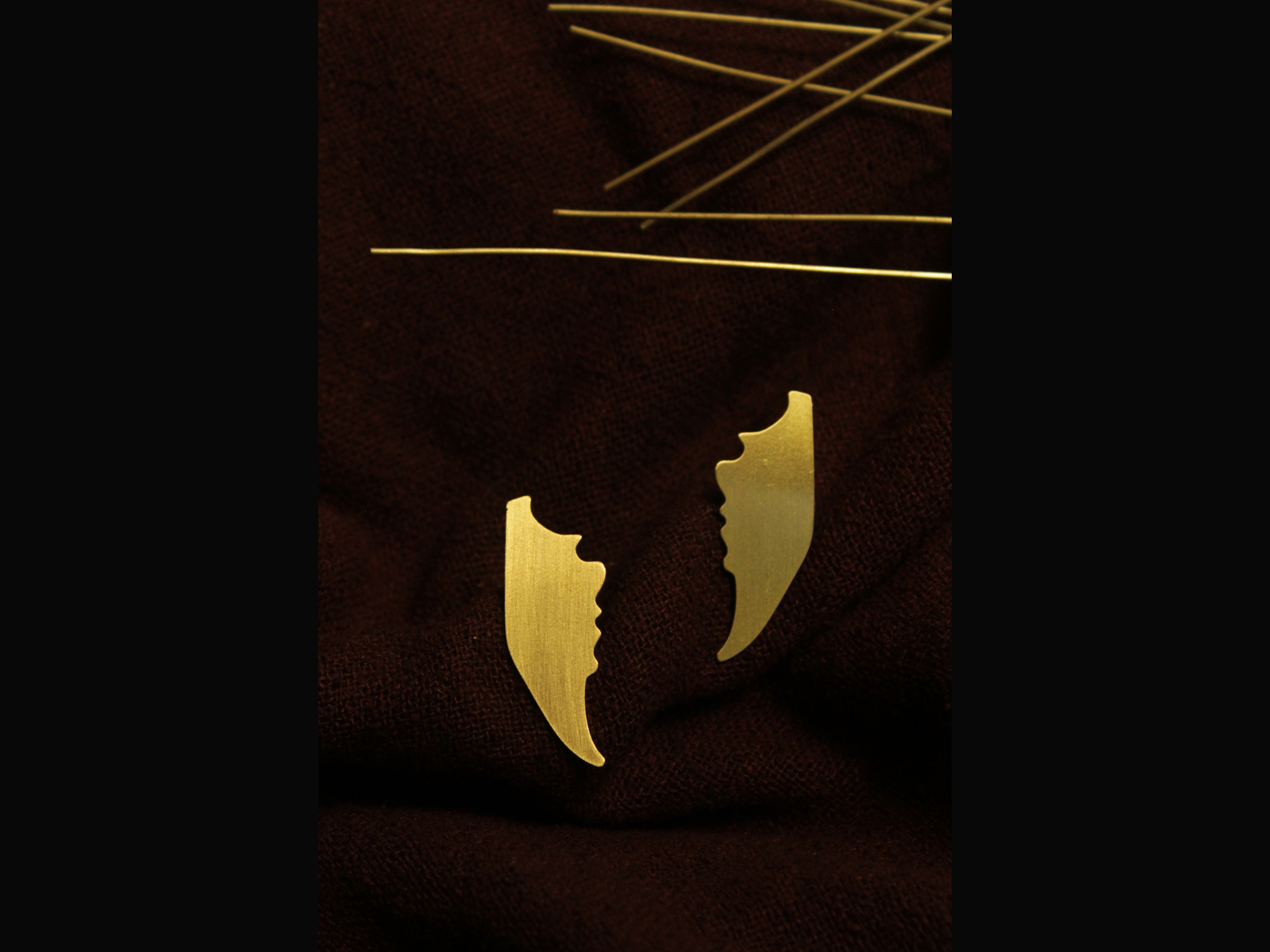 Pincer Studs - Image 2